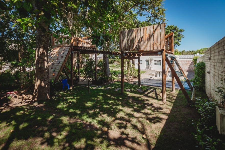 4 Bedroom Property for Sale in Heatherlands Western Cape